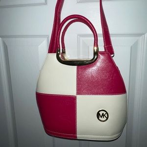 MK purse